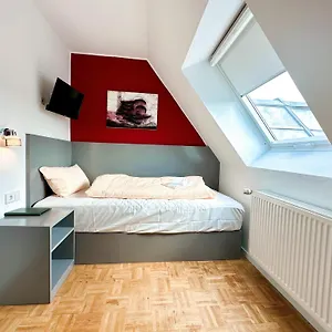 https://residenz.topcolognehotels.com